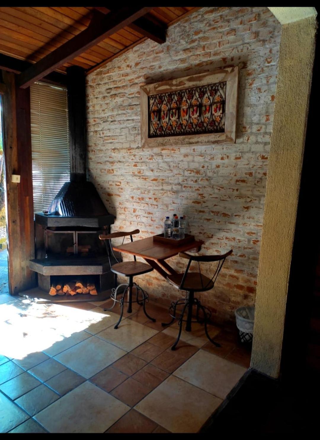 Pássaro de Fogo Santo Antônio do Pinhal Exterior foto